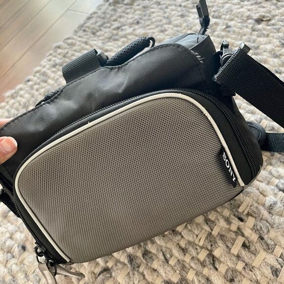 Canon Vixia HF G20 HD Camcorder video camera 32 GB - Picture 3 of 6